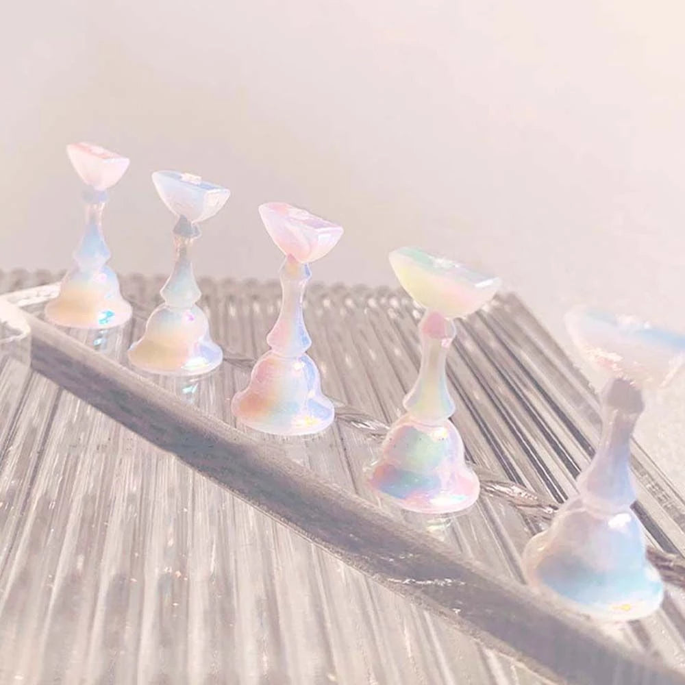 Nail tip display iridescent