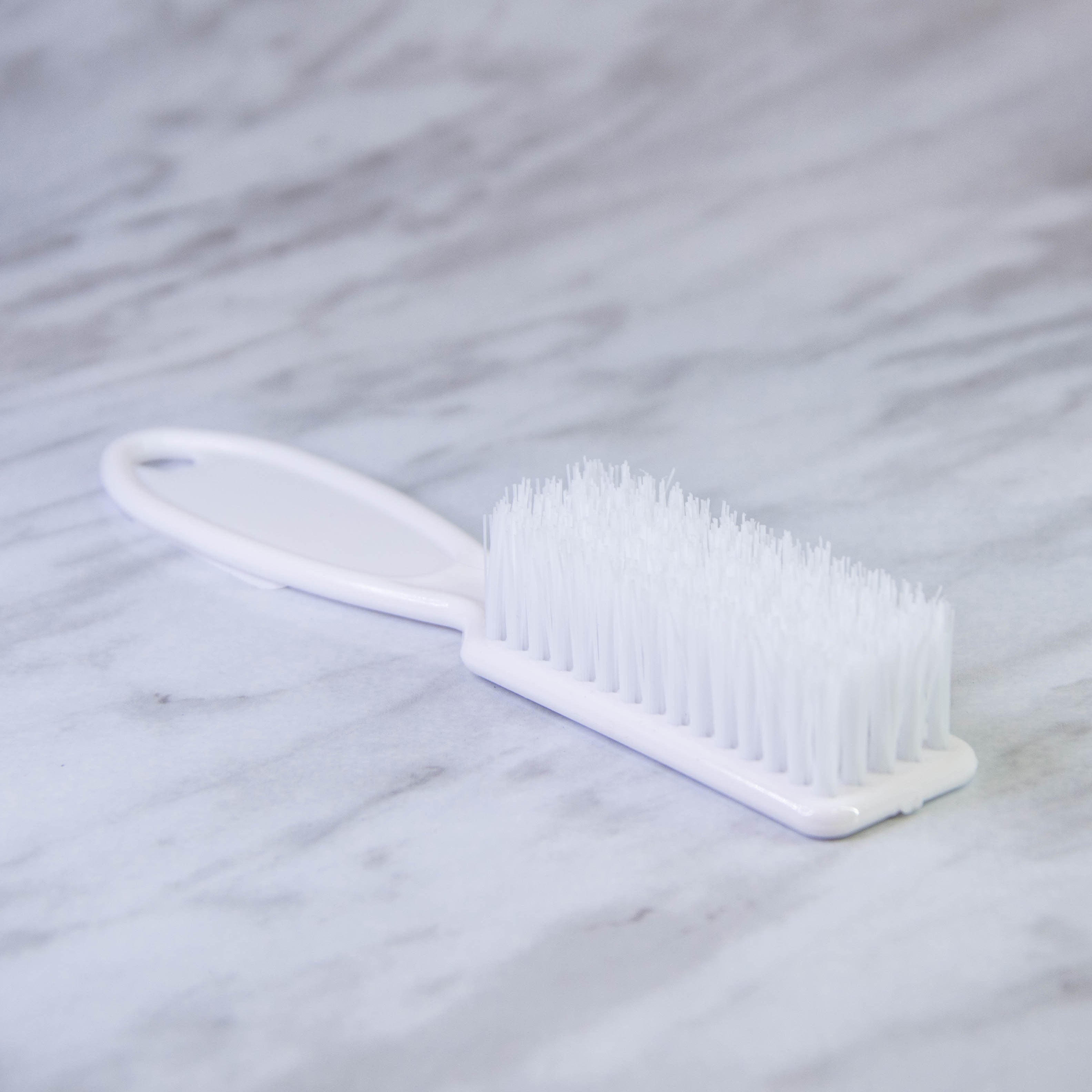 Scrub Brush with Handle - White