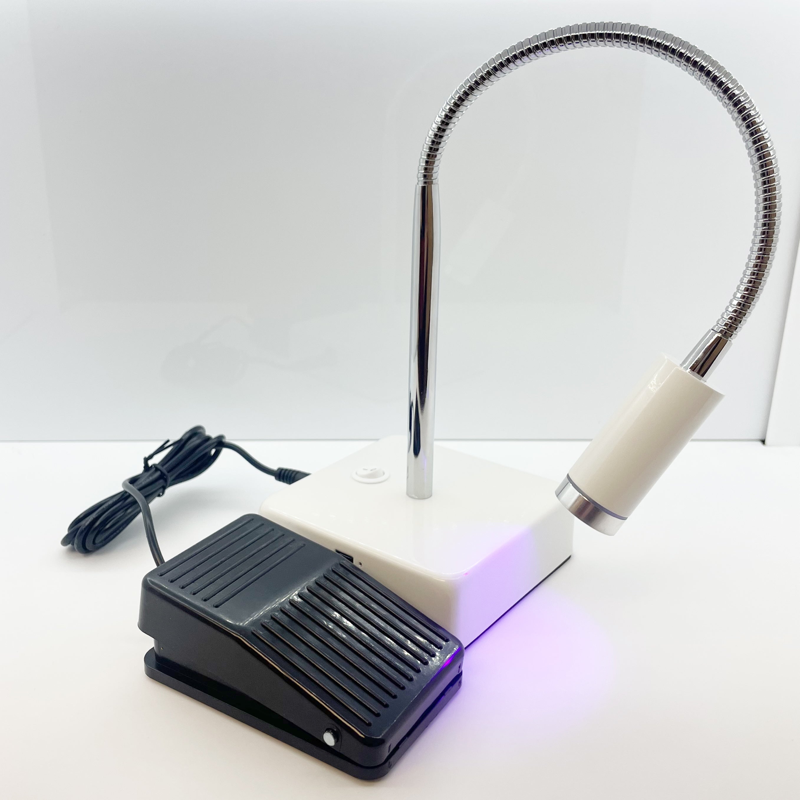 Fuzion EZ GEL Spot Lamp - Single Touch light with Square base