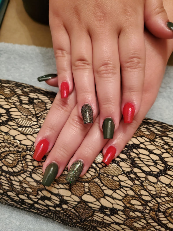 Start Our Carier as an Nail Technician. Best Training on proffesional  products. Nails Training courses Scotland, nail technisian courses, 3 d  design nail course, gel nails training